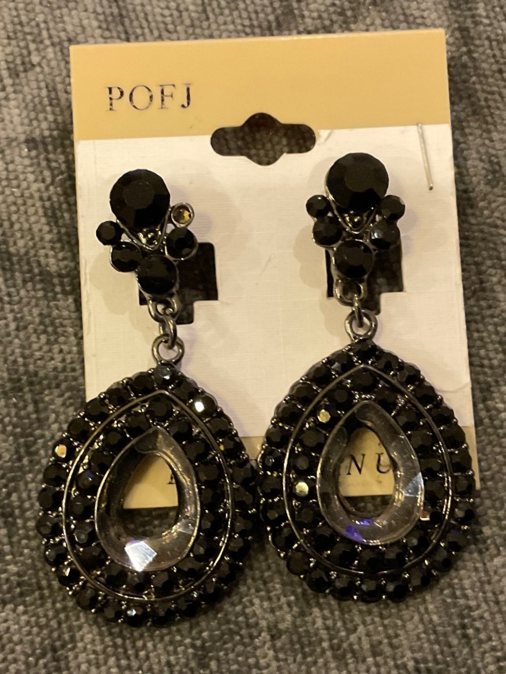 POFJ Pride Of Fashion Jewelry Black Rhinestone Teardrop Earrrings NWT